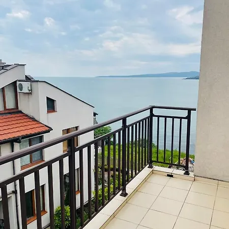 дафни - Dafni Apartment *